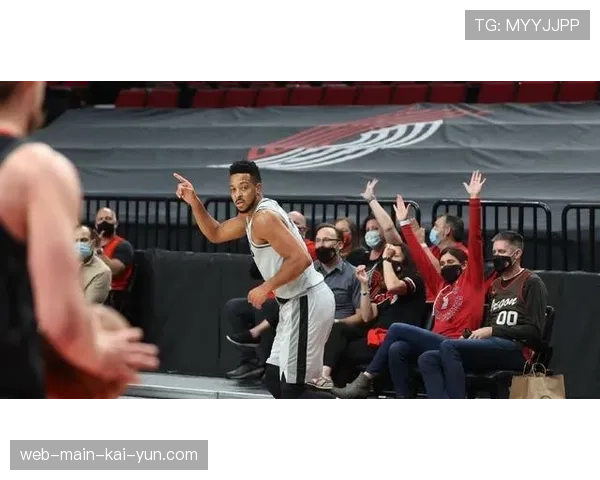 状元后卫谢弗六连场得分创历史级开局 成岛人队后防新核心